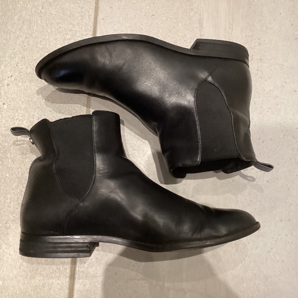 Michael Kors Thea Ankle Boots - Size 7.5 - Picture 1 of 5